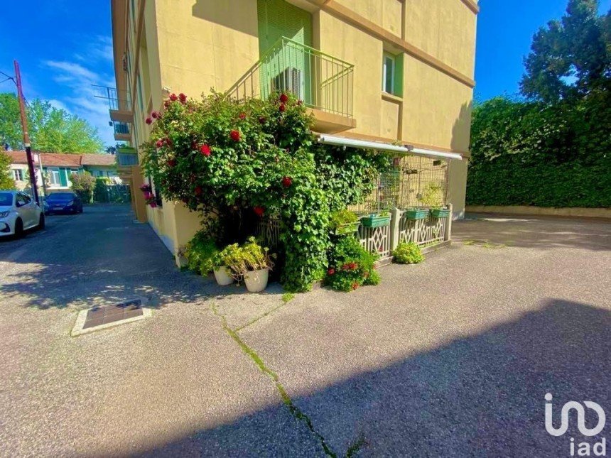 Vente Appartement 68m² 4 Pièces à Avignon (84000) - Iad France