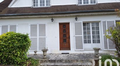 Maison traditionnelle 6 pièces de 165 m² à Moisselles (95570)