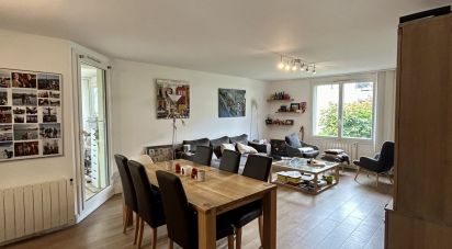 Apartment 4 rooms of 82 m² in Gif-sur-Yvette (91190)