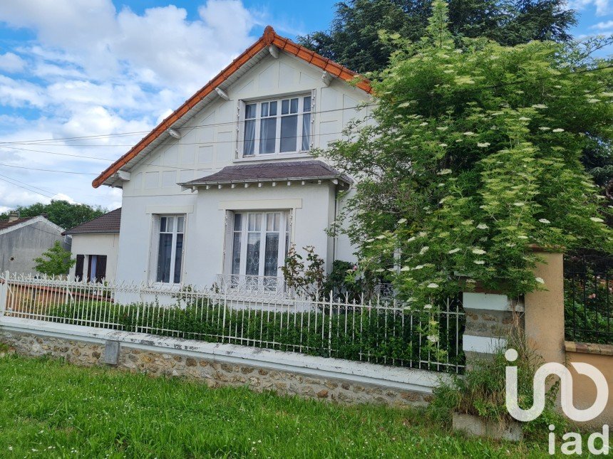 House 5 rooms of 92 m² in Corbeil-Essonnes (91100)