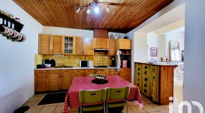 Village house 3 rooms of 108 m² in Armissan (11110)