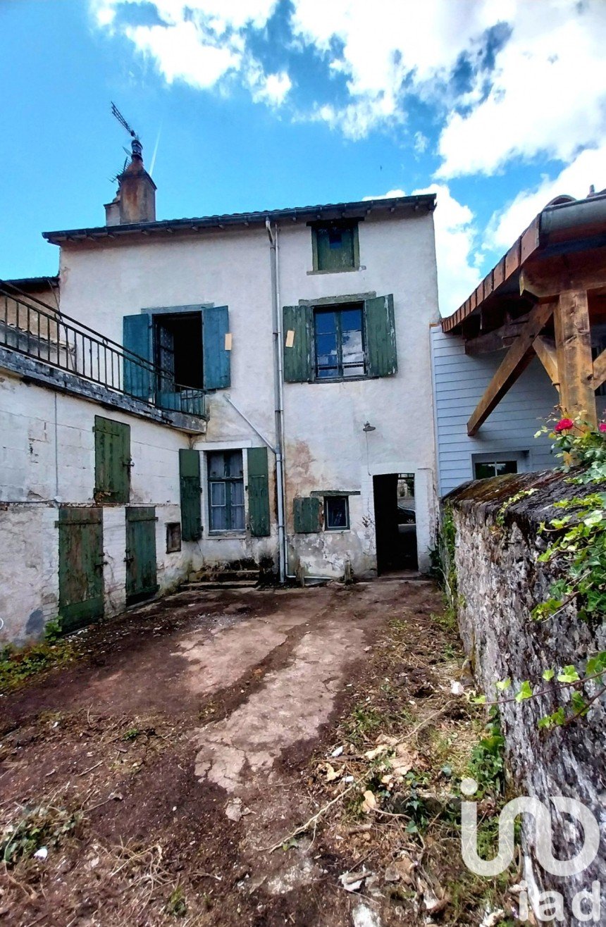 Maison de ville 6 pièces de 120 m² à Montmorillon (86500)