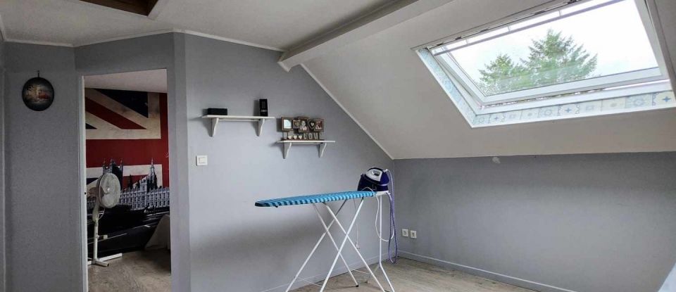 Maison 5 pièces de 102 m² à Calonne-Ricouart (62470)