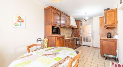 Appartement 4 pièces de 87 m² à Mantes-la-Jolie (78200)