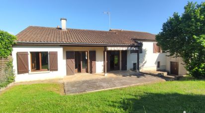 House 6 rooms of 101 m² in Nouaillé-Maupertuis (86340)