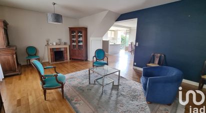 Apartment 5 rooms of 135 m² in Blois (41000)