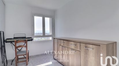 Apartment 4 rooms of 72 m² in Marseille (13011)