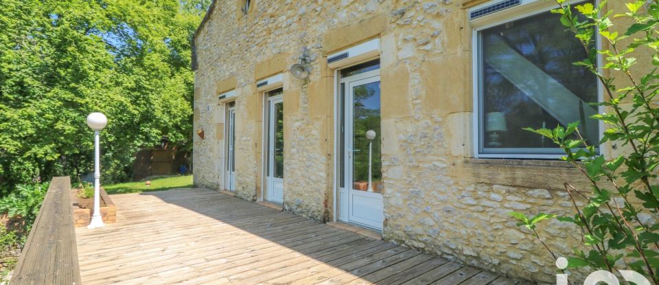 Traditional house 6 rooms of 174 m² in Saint-Front-sur-Lémance (47500)