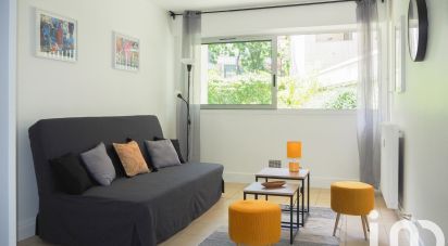 Apartment 1 room of 33 m² in Paris (75019)