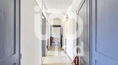 Appartement 5 pièces de 111 m² à Bois-d'Amont (39220)