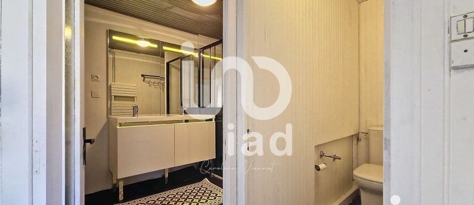 Appartement 5 pièces de 111 m² à Bois-d'Amont (39220)