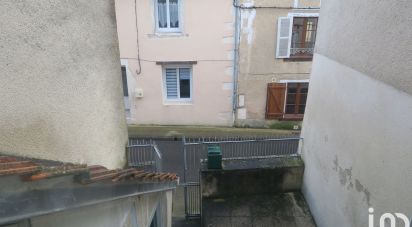 Maison 3 pièces de 90 m² à Montmorillon (86500)