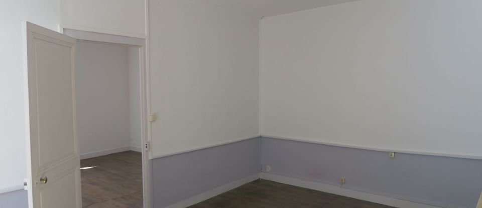 Maison 3 pièces de 90 m² à Montmorillon (86500)