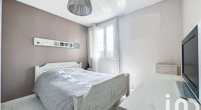 Appartement 5 pièces de 90 m² à Ballainvilliers (91160)