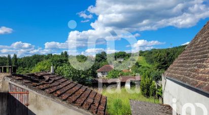 Village house 4 rooms of 87 m² in Désertines (03630)