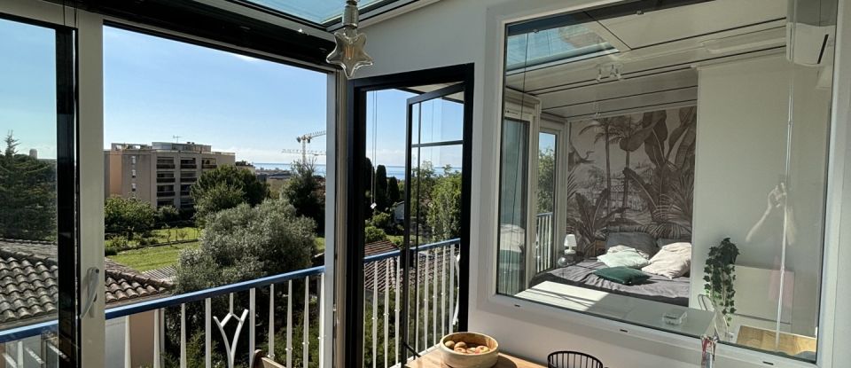 Appartement 3 pièces de 90 m² à Cagnes-sur-Mer (06800)