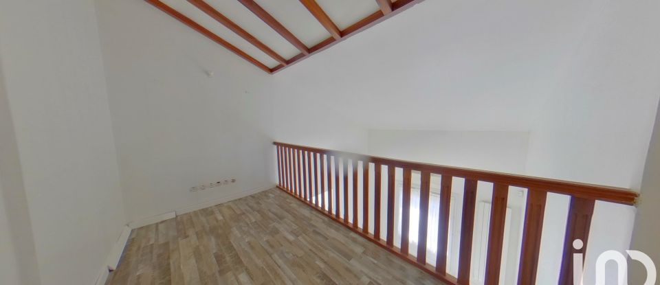 Maison 6 pièces de 123 m² à Savigny-le-Temple (77176)