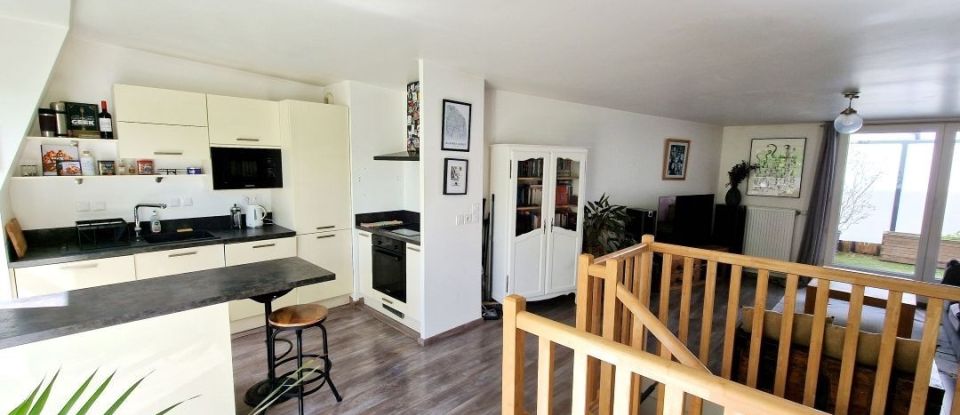 Apartment 4 rooms of 70 m² in Argenteuil (95100)