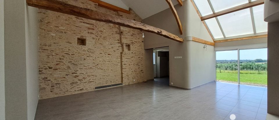 Longère 5 pièces de 155 m² à Loireauxence (44370)