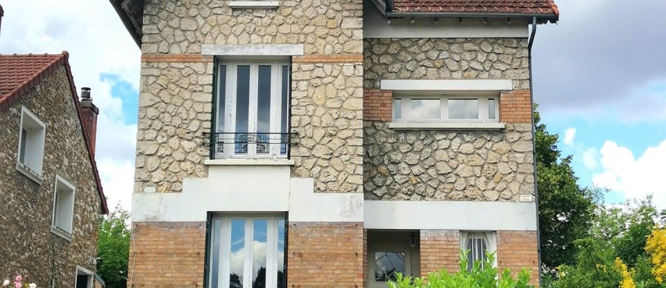 Maison 8 pièces de 163 m² à Conflans-Sainte-Honorine (78700)