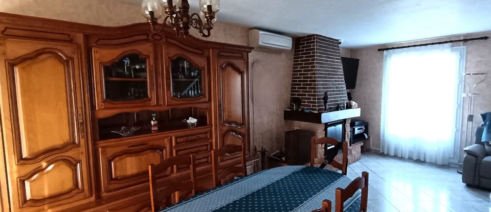 House 1 room of 138 m² in Velaux (13880)