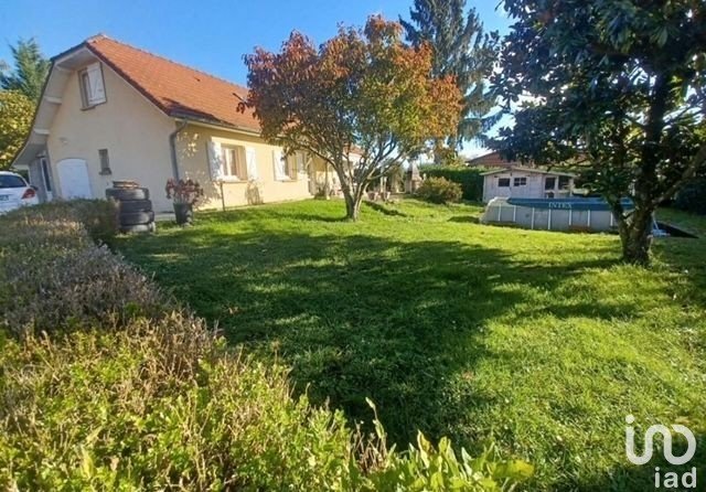 Maison 5 pièces de 156 m² à Rochetoirin (38110)