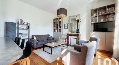 Apartment 3 rooms of 72 m² in Dinard (35800)