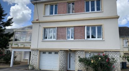 House 6 rooms of 123 m² in Véretz (37270)
