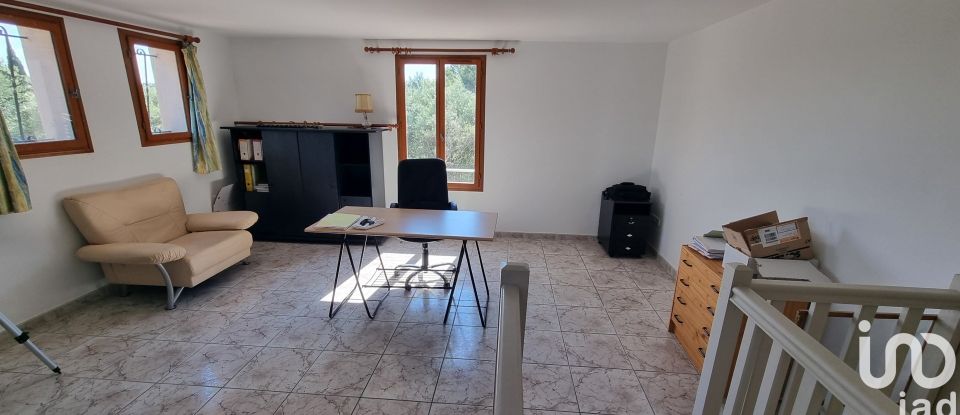 Maison traditionnelle 6 pièces de 185 m² à Nîmes (30000)