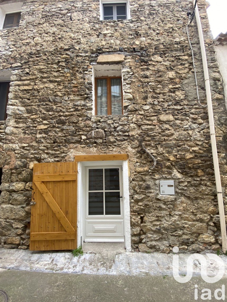 Village house 4 rooms of 83 m² in Cascastel-des-Corbières (11360)