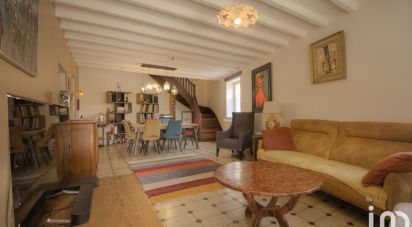 House 8 rooms of 170 m² in Villefranche-sur-Saône (69400)