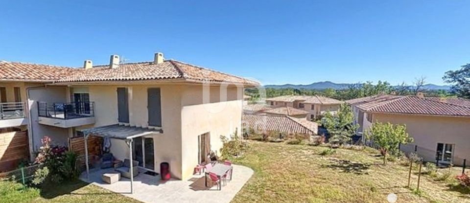 House 4 rooms of 90 m² in Roquebrune-sur-Argens (83520)