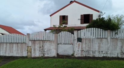 Maison 6 pièces de 117 m² à Sainte-Suzanne (97441)