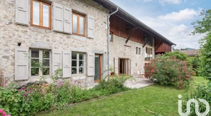 Traditional house 6 rooms of 214 m² in Le Touvet (38660)