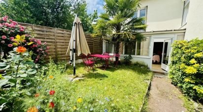 House 5 rooms of 130 m² in Villemomble (93250)