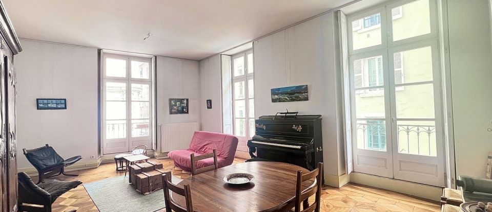 Appartement 6 pièces de 136 m² à Grenoble (38000)