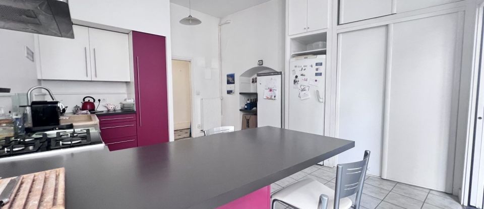 Appartement 6 pièces de 136 m² à Grenoble (38000)