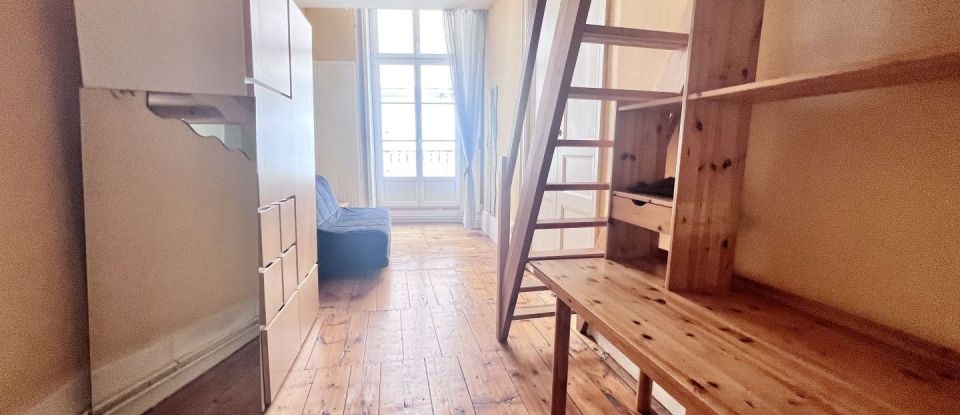 Appartement 6 pièces de 136 m² à Grenoble (38000)