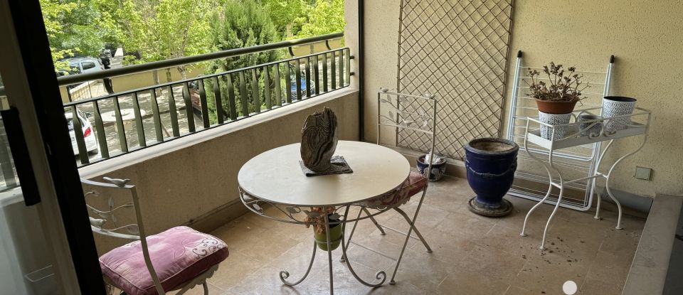 Apartment 3 rooms of 89 m² in Manosque (04100)