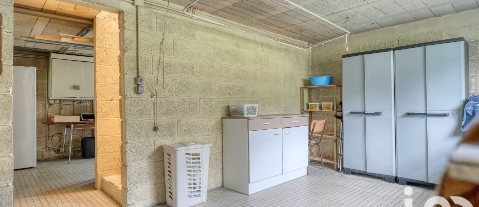 Maison 6 pièces de 95 m² à Mézy-sur-Seine (78250)