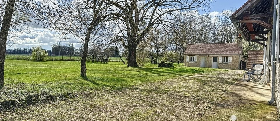 Maison de campagne 6 pièces de 155 m² à Montcresson (45700)