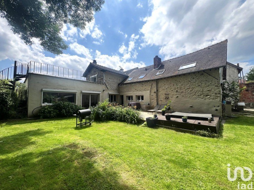 Maison 7 pièces de 175 m² à Pommeuse (77515)