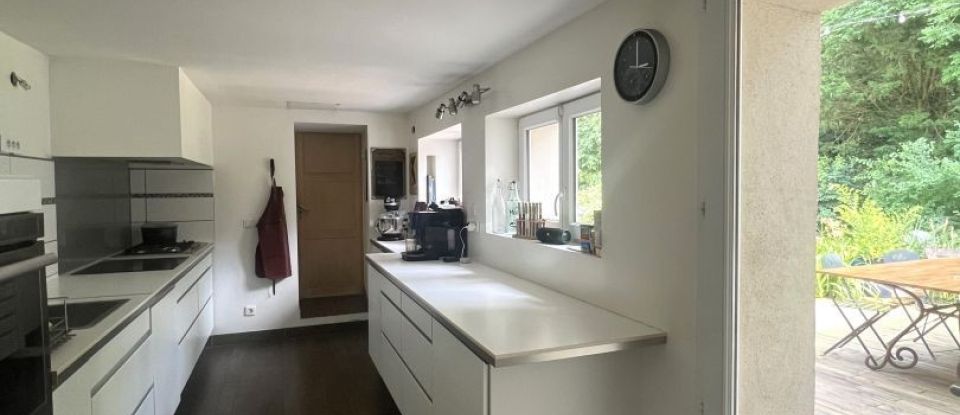 Maison 7 pièces de 175 m² à Pommeuse (77515)