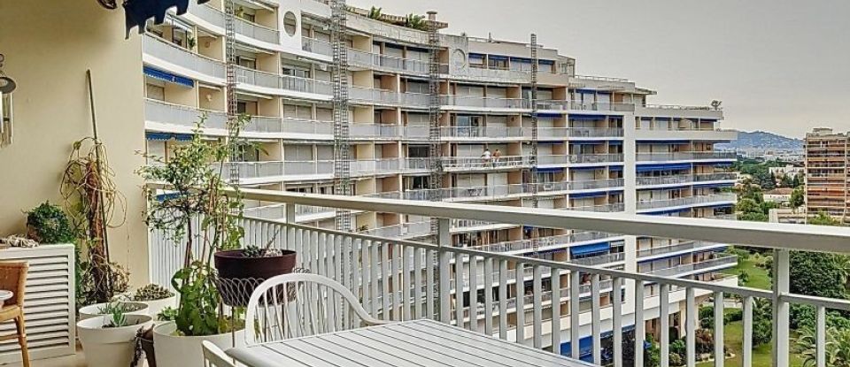 Appartement 3 pièces de 79 m² à Mandelieu-la-Napoule (06210)