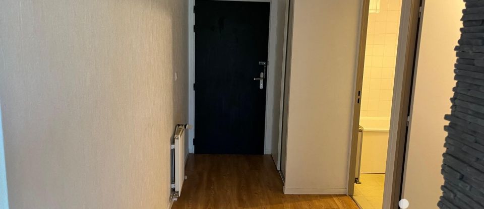 Appartement 3 pièces de 65 m² à Clermont-Ferrand (63000)