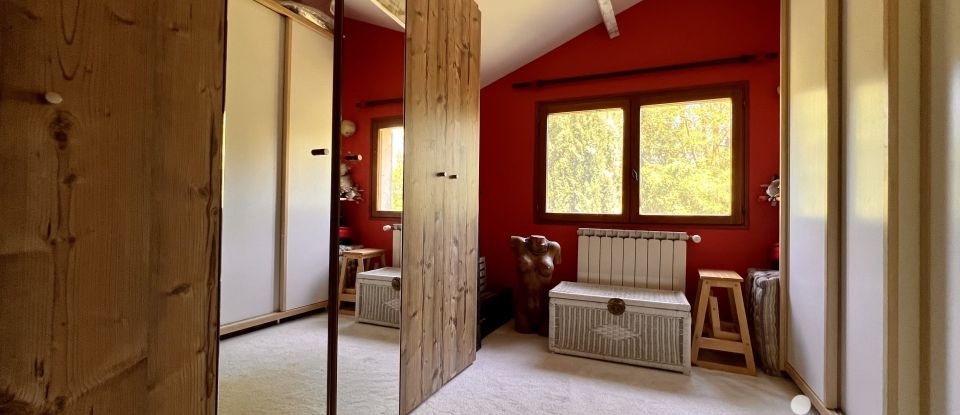 Maison traditionnelle 4 pièces de 118 m² à Signes (83870)