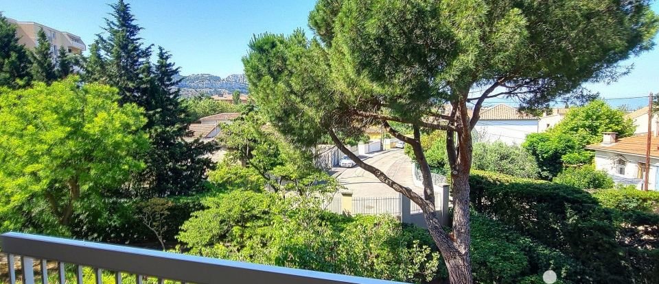 Apartment 4 rooms of 102 m² in Marseille (13008)