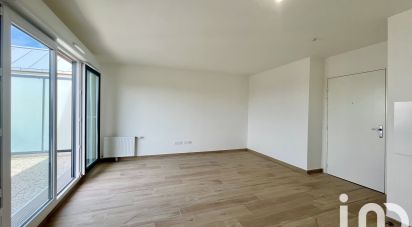 Apartment 1 room of 32 m² in Viry-Châtillon (91170)