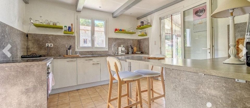 Maison 6 pièces de 123 m² à Villemagne-l'Argentière (34600)