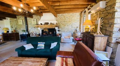 Maison 8 pièces de 229 m² à Mirepoix (09500)